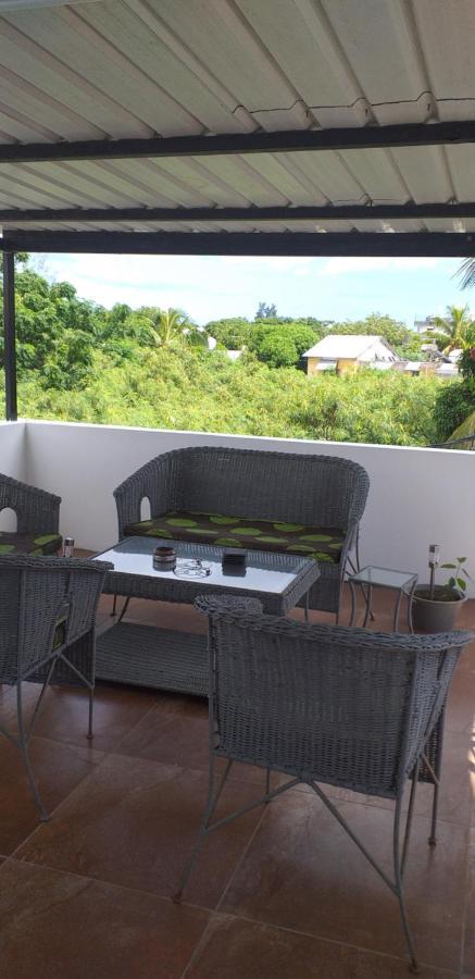 Corinne Villa A 300M From The Beach Grand Baie Exteriör bild