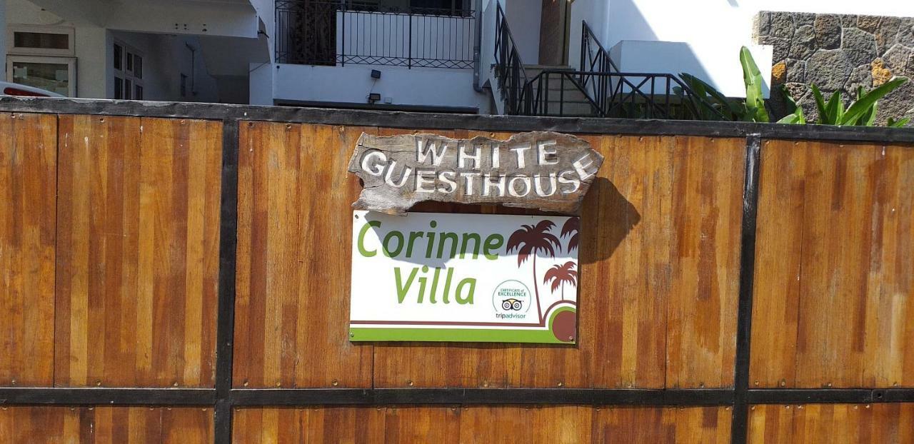 Corinne Villa A 300M From The Beach Grand Baie Exteriör bild