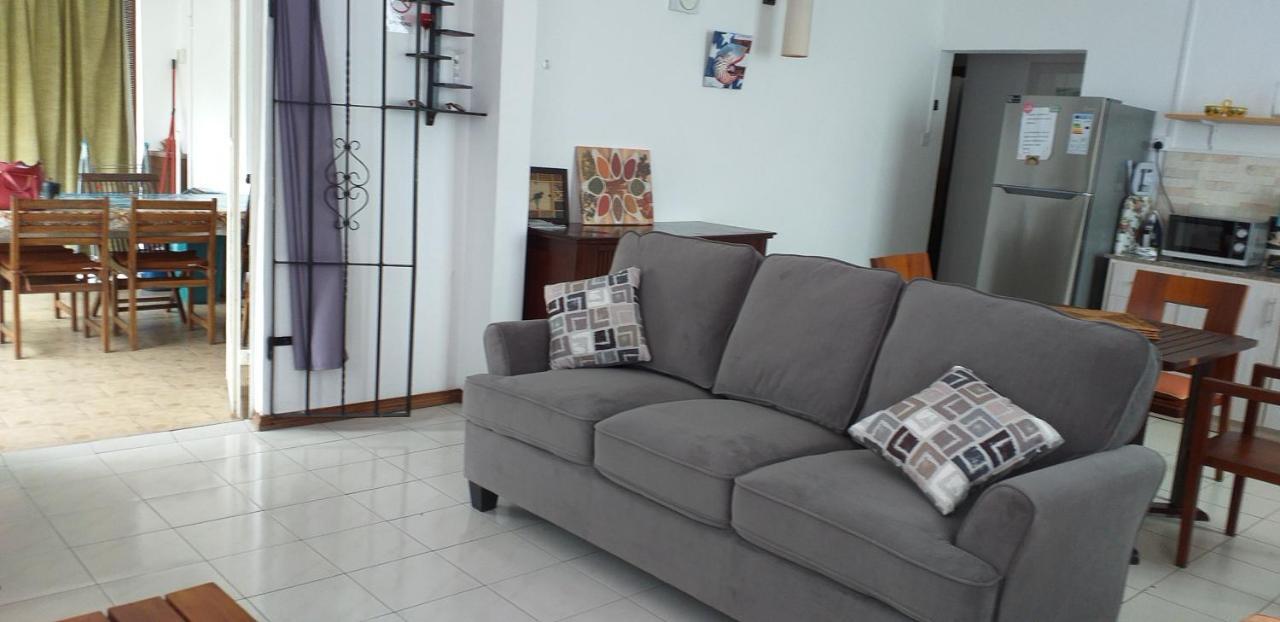 Corinne Villa A 300M From The Beach Grand Baie Exteriör bild